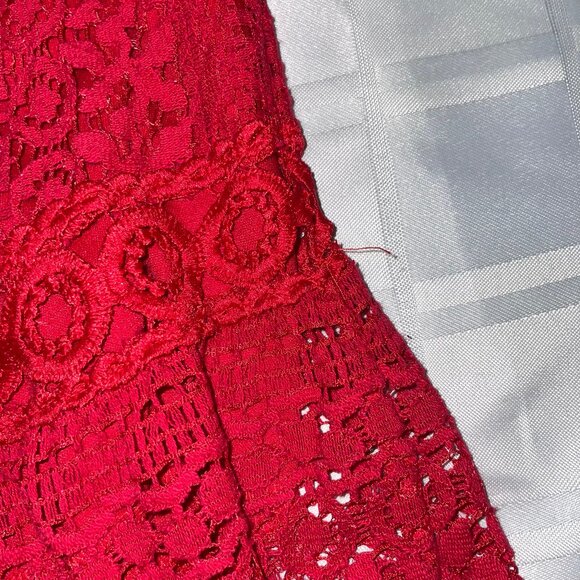 π Bundle Deal: 4 for $20! π off the shoulder red lace top S - Picture 5 of 9